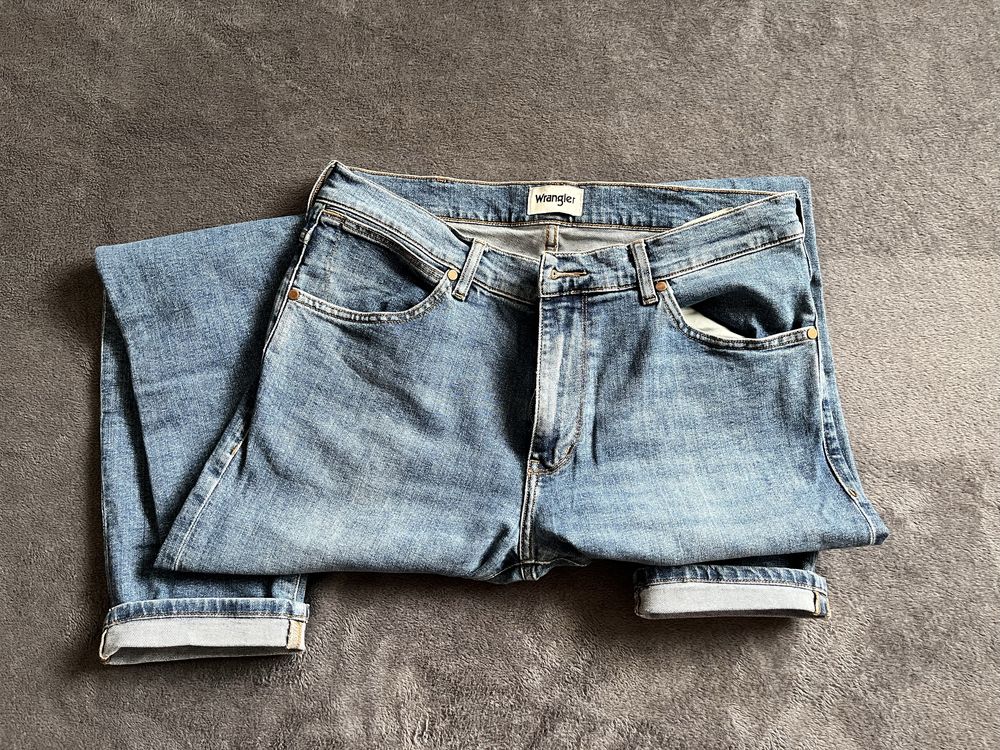 Джинси Wrangler 32