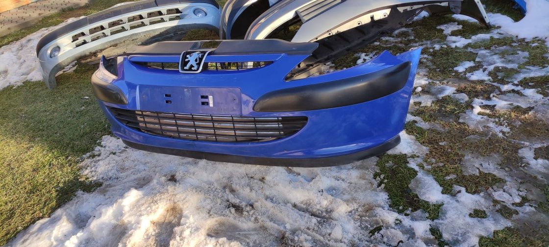 Бампер передній peugeot 307
