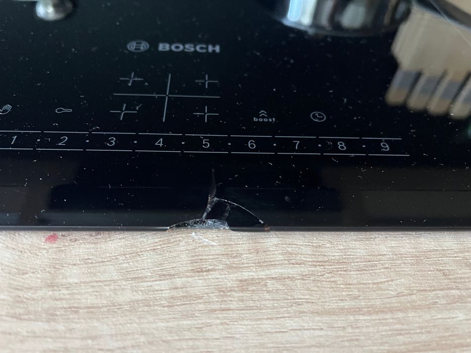 Płyta indukcyjna Bosch PIE631FB1E / 10 uszczerbiona