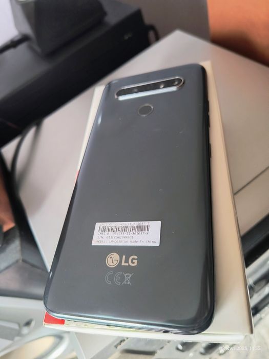Sprzedam tel LG K61