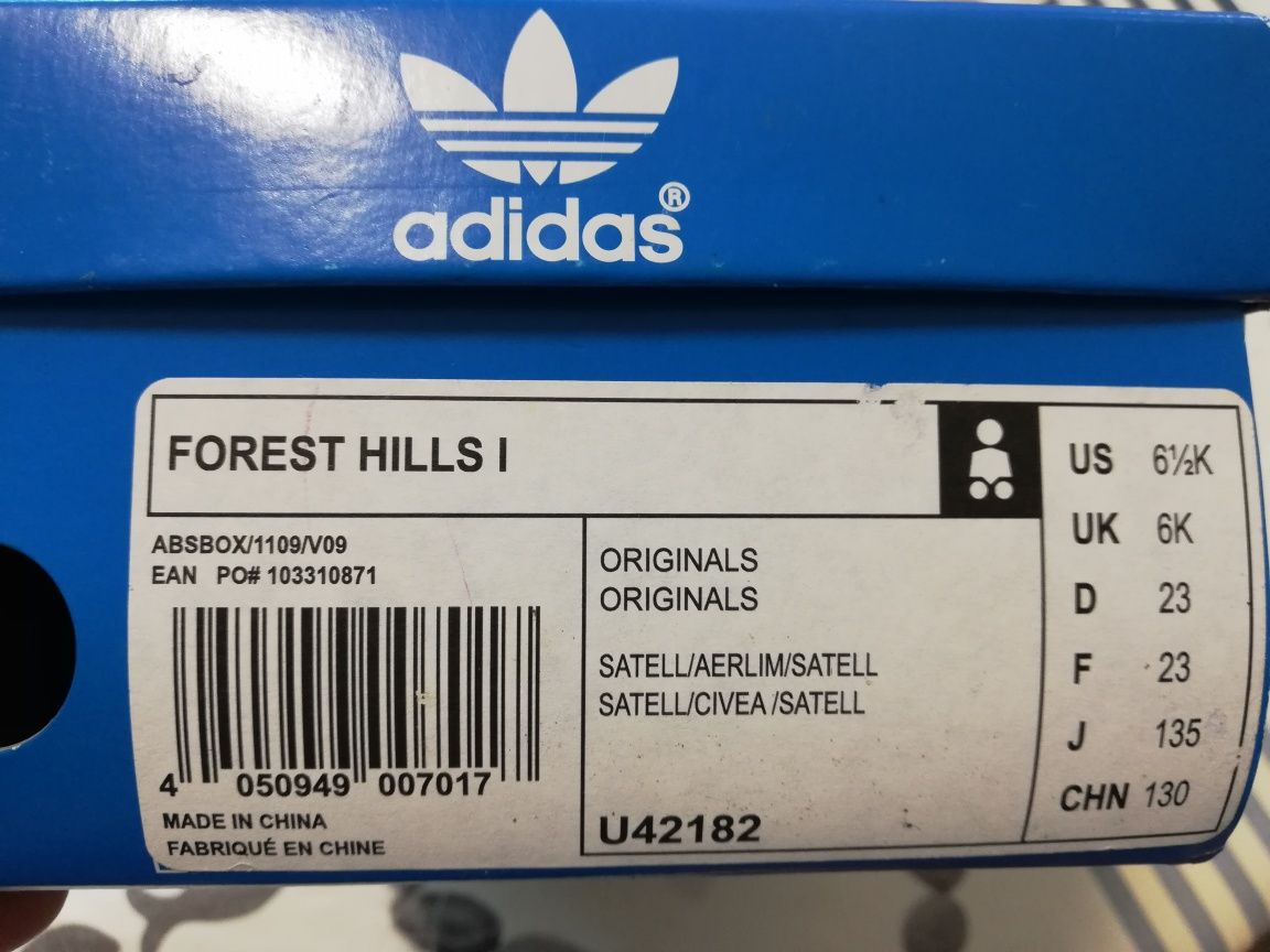 Ténis Adidas tam. 23