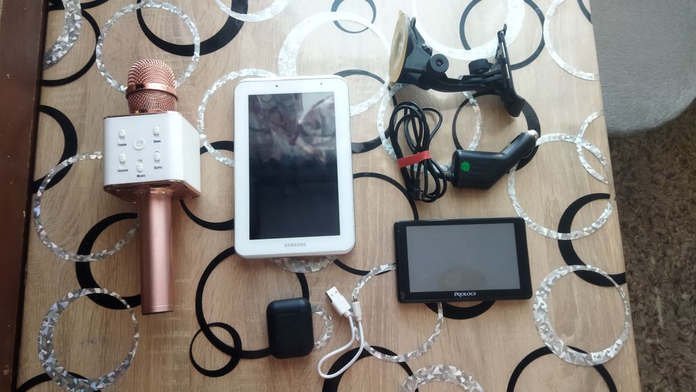 Планшет, навигатор техника на запчасти