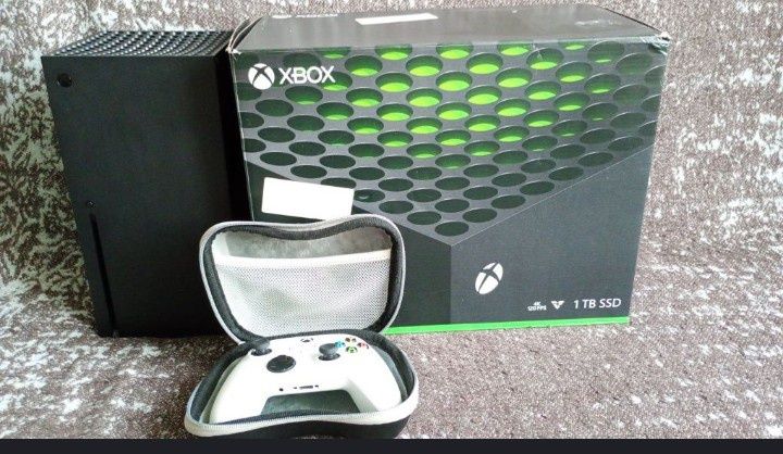 XBOX Series  X 1TB