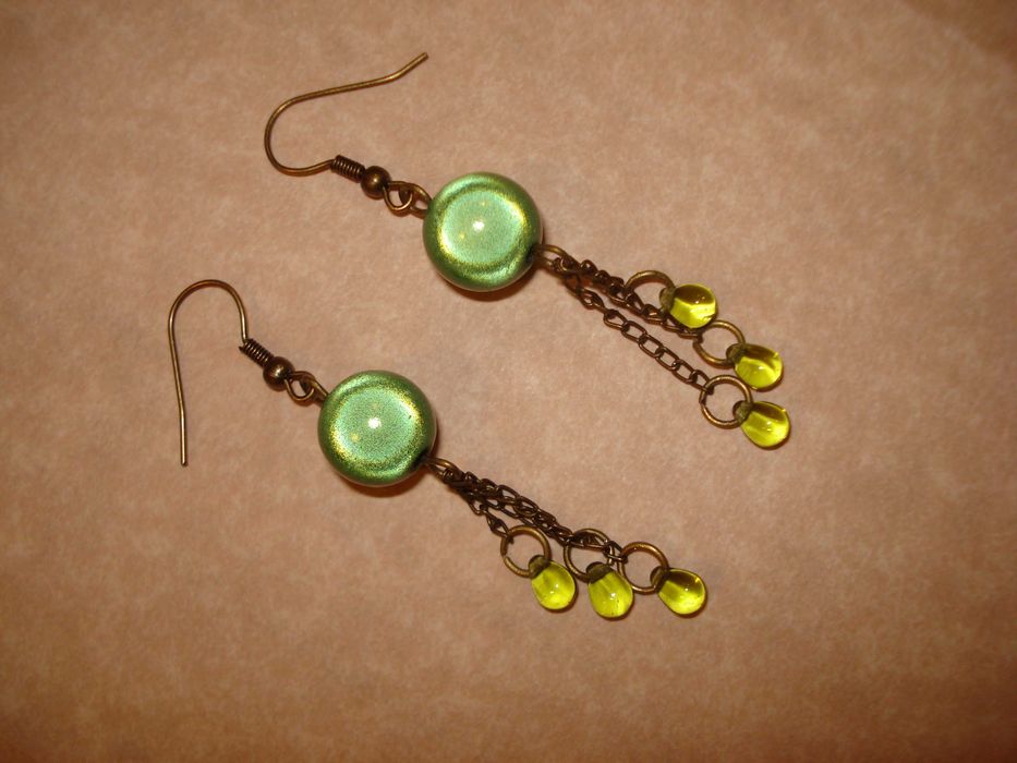 Brincos feitos à mão, contas "mágicas"/ Preço consoante modelo - Novos