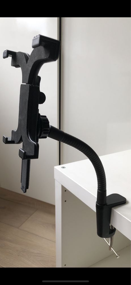 Elastyczny uchwyt na tablet holder na przegubie iPad