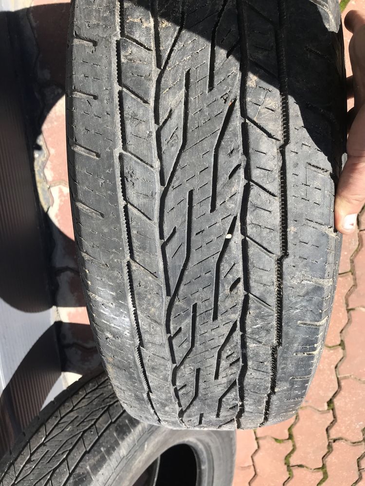 Opony continental 235/70 r16