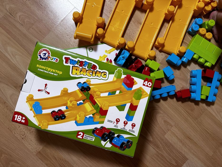 Конструктор Технок twisted racing 40 ел.; 18+