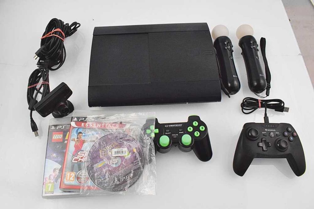 PS3, Playstation 3 Super Slim 500GB, 2 pady, 2x PS Move, Kamera PS Eye