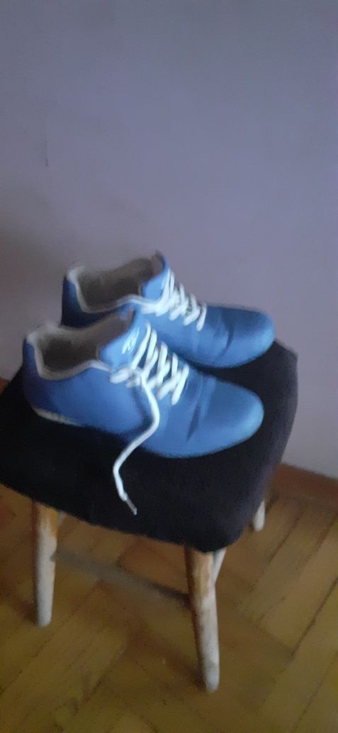 Buty sportowe r.38