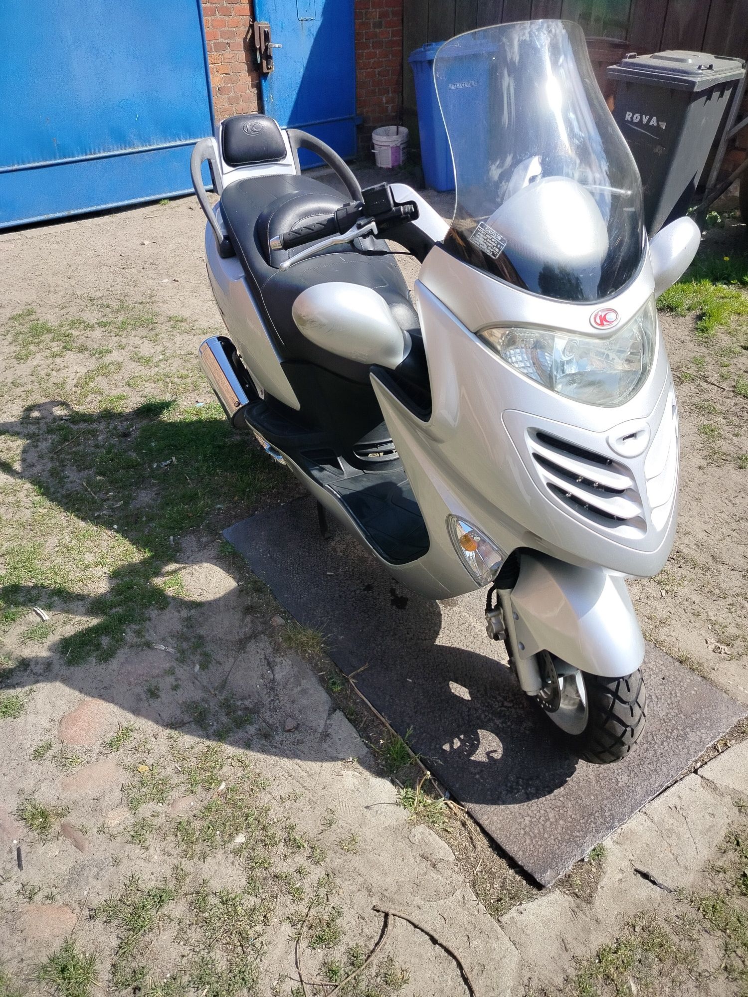 Kymco grand dink 125