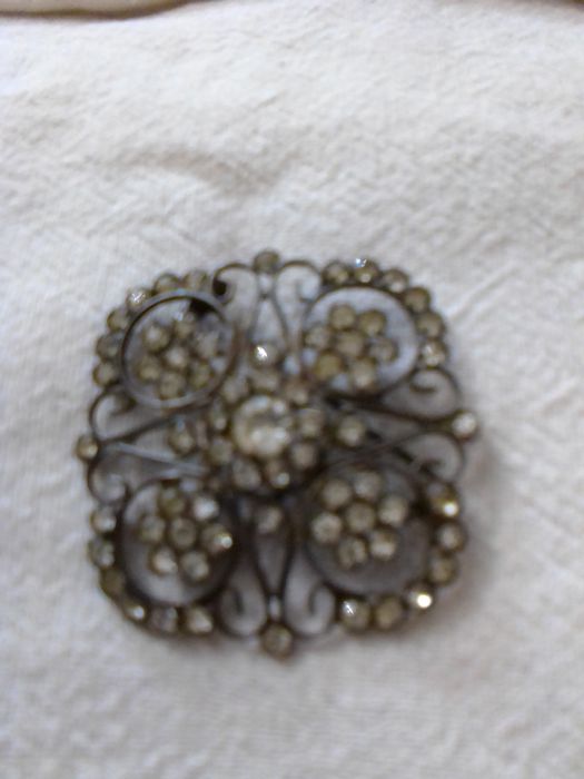 Серебряная брош бу