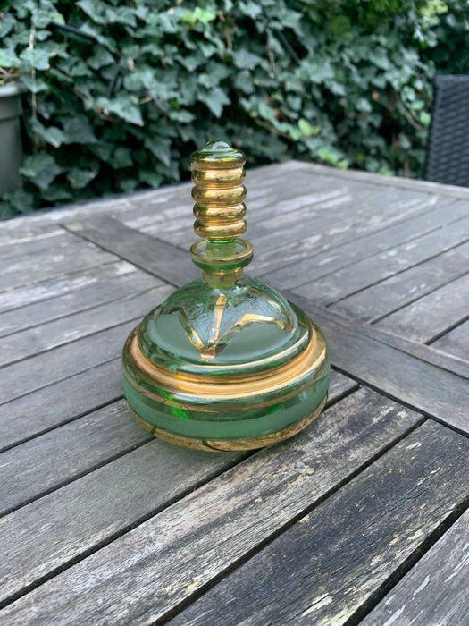 perfumetka, karafka, zielone szkło bohemia ?, art deco, antyk, Vintage