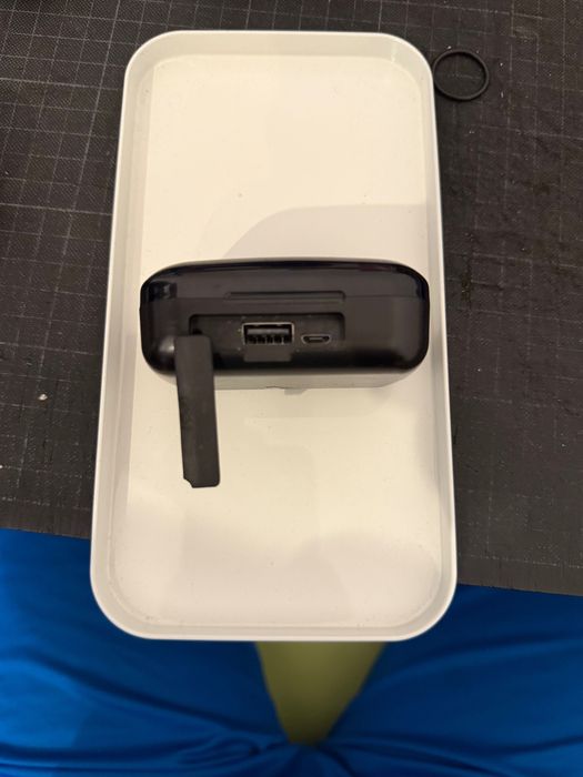 Auscultadores OEM Também serve como Carregador para celular