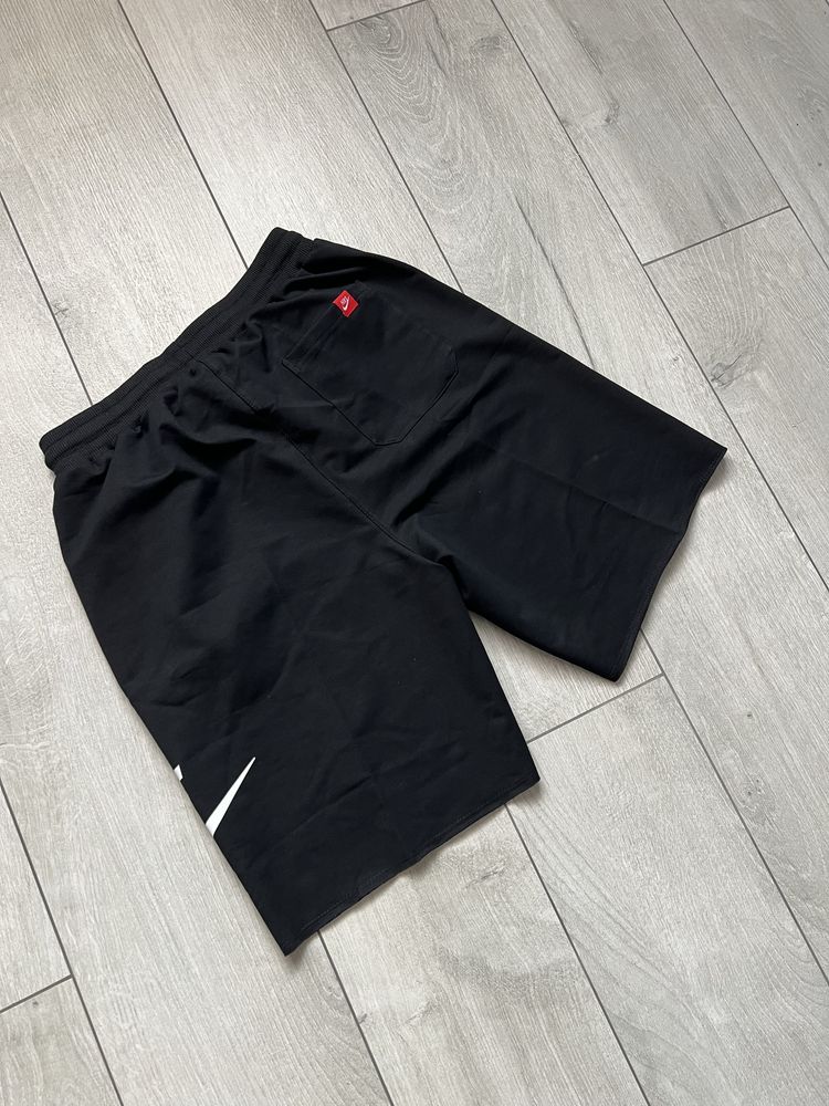 Шорти Nike Club Alumni