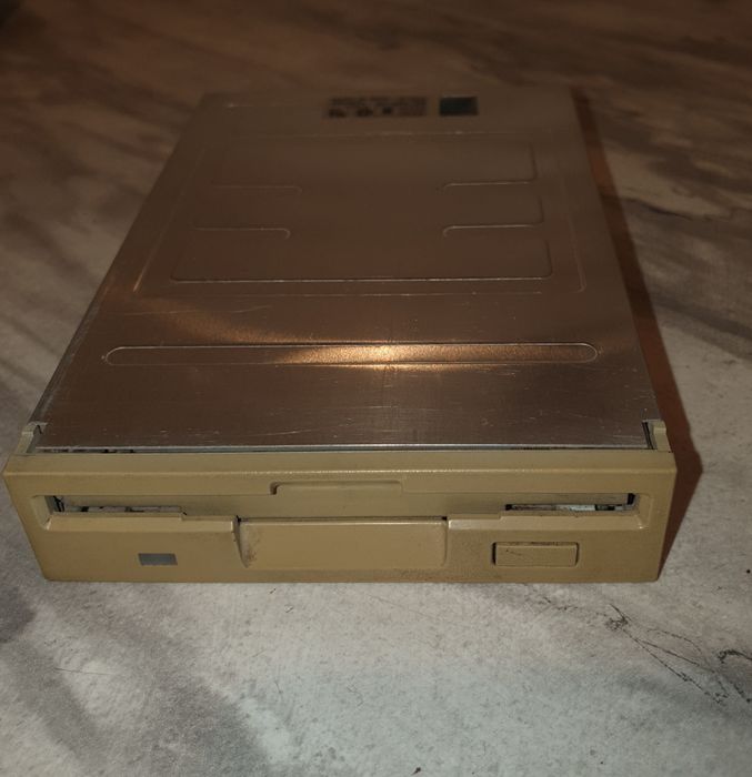 Napęd dyskietek 3.5" Toshiba ND-3561GR - retro