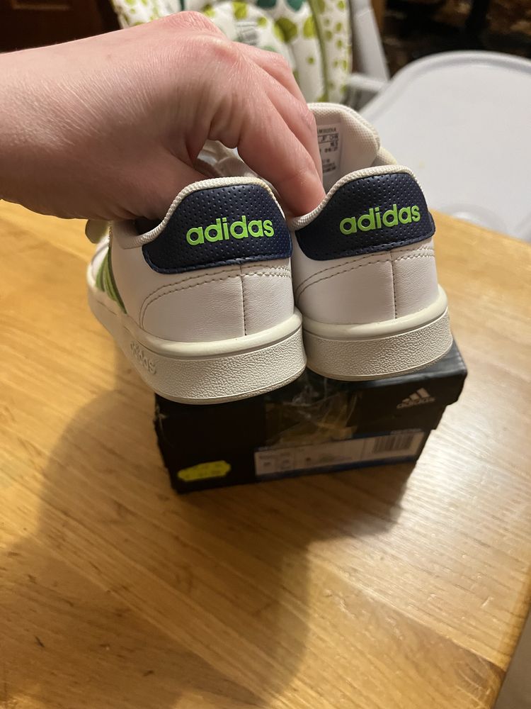 Adidas 28 , кросівки adidas 28