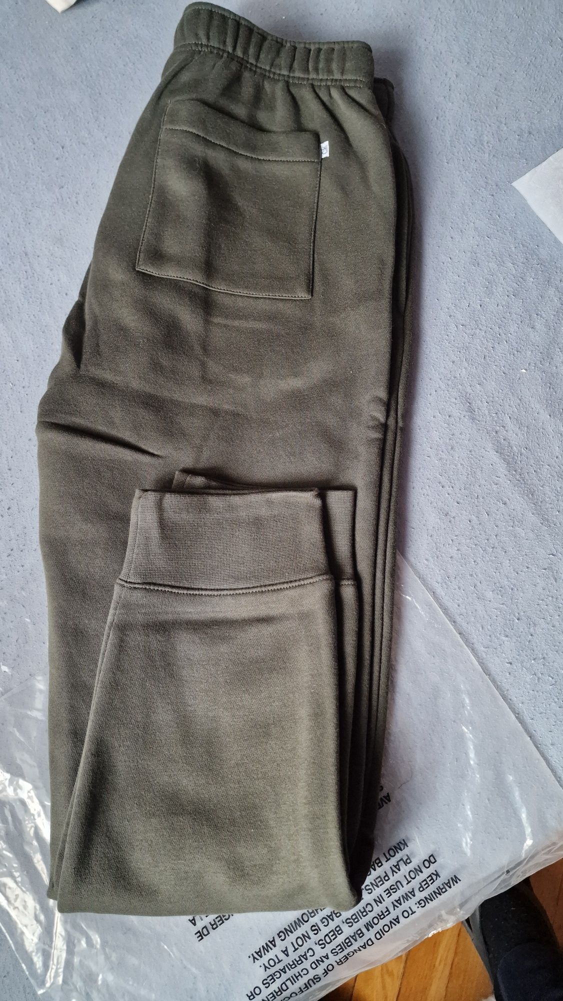 Spodnie  dresowe grube calvin  klein