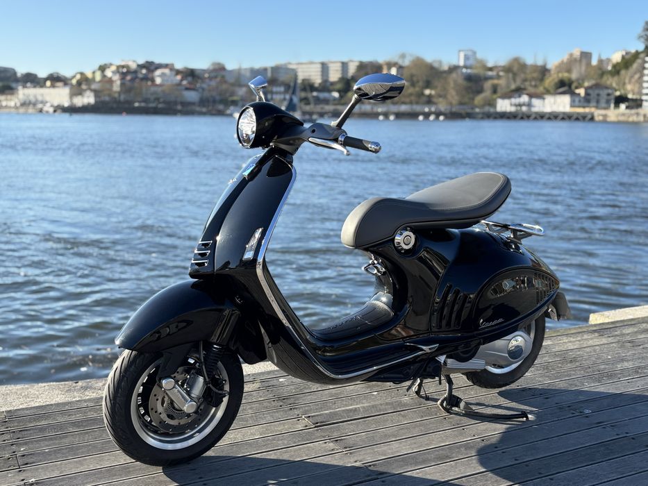 Vespa 946 ( série limitada )