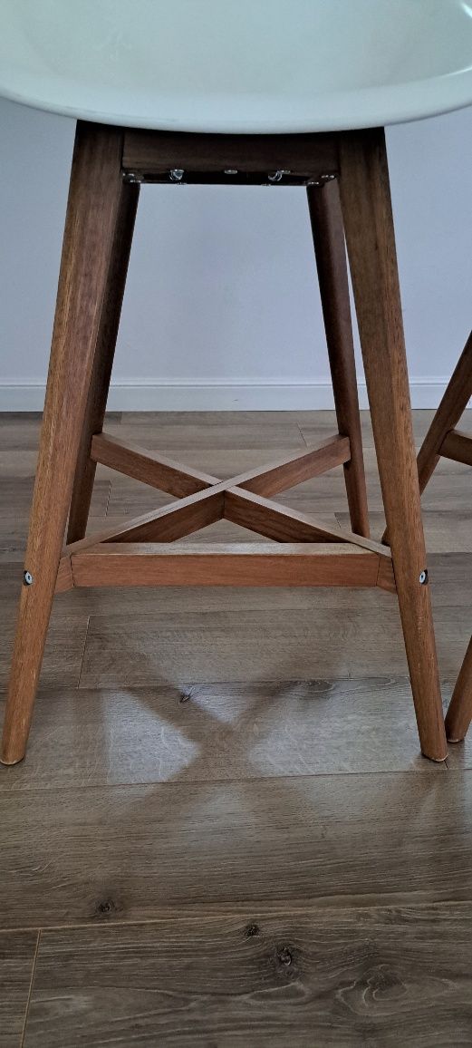 Hokery barowe ikea