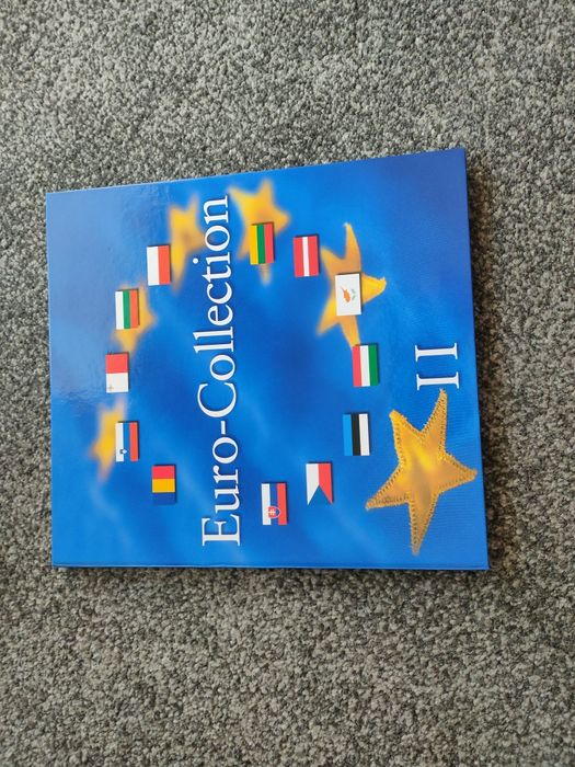 2 Álbuns moedas euro correntes