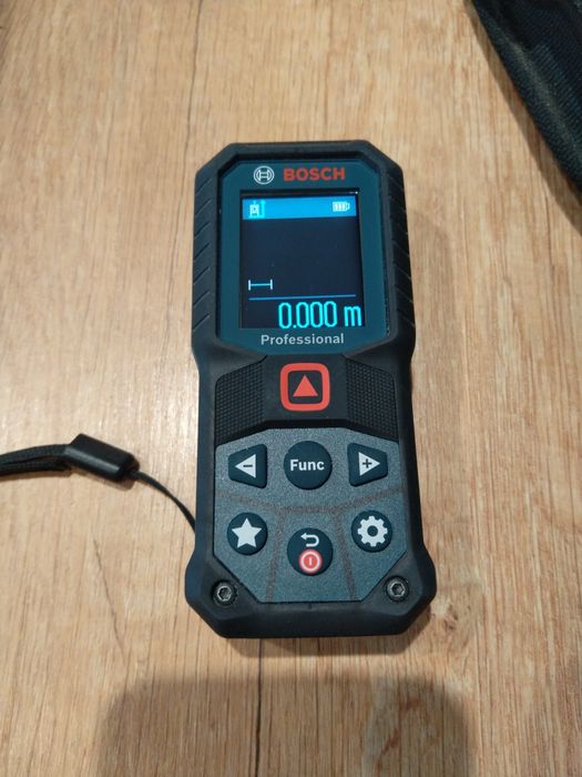 Dalmierz laserowy Bosh