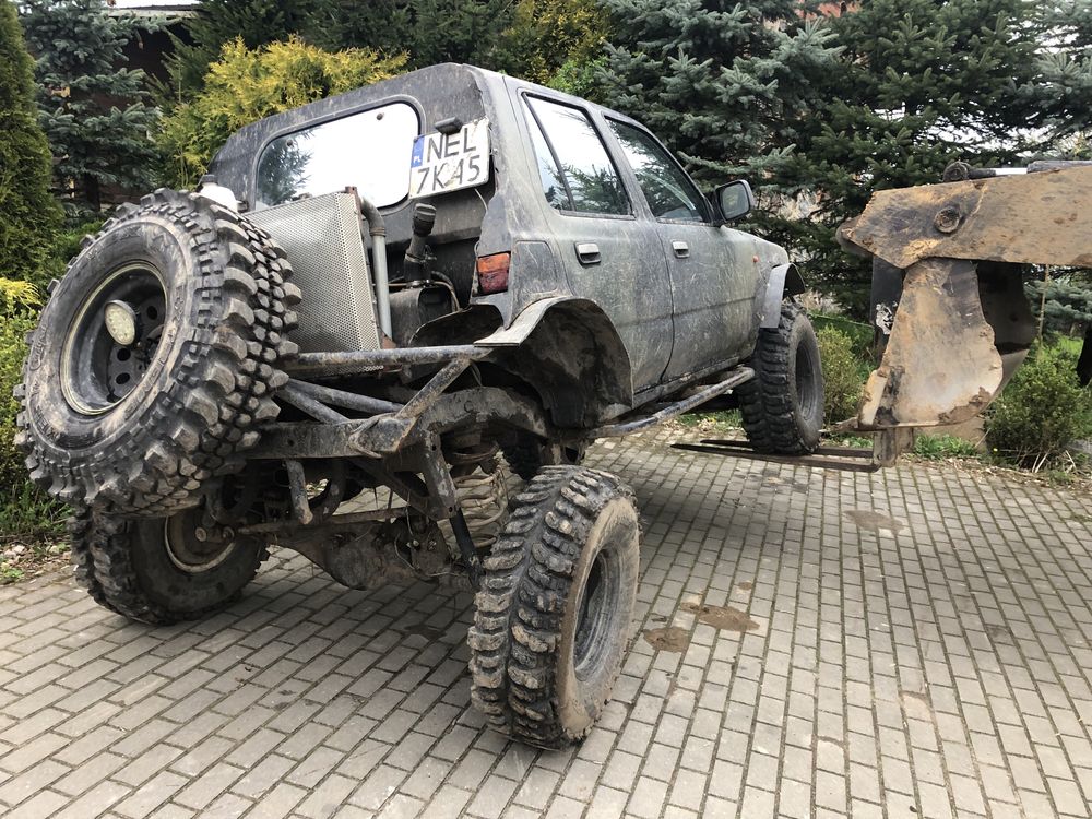 Toyota 4runner hilux land cruiser zmota v8 zamiana cross bus