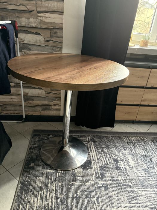 Stół, stolik okragly