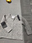 86 Zara sweter sweterek laty zapinany czarny srebrny bezowy szary