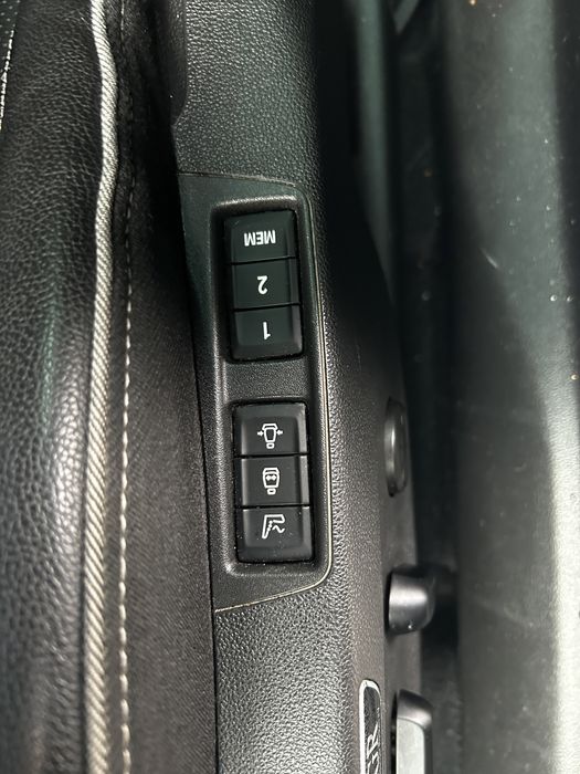 Wypożyczalnia samochodów osobowych wynajem aut OPEL INSIGNIA OPC ASTRA