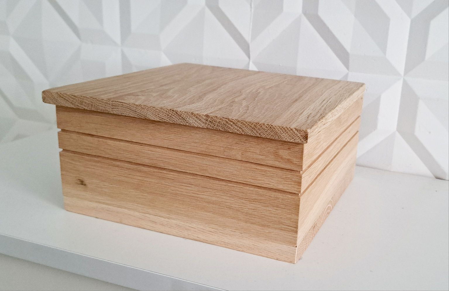Drewniana urna dębowa kremacyjna pogrzebowa gratis tabliczka z danymi