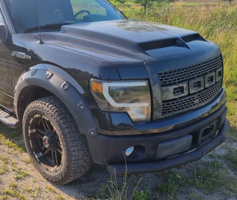 Rama z dokumentami Ford Raptor F150