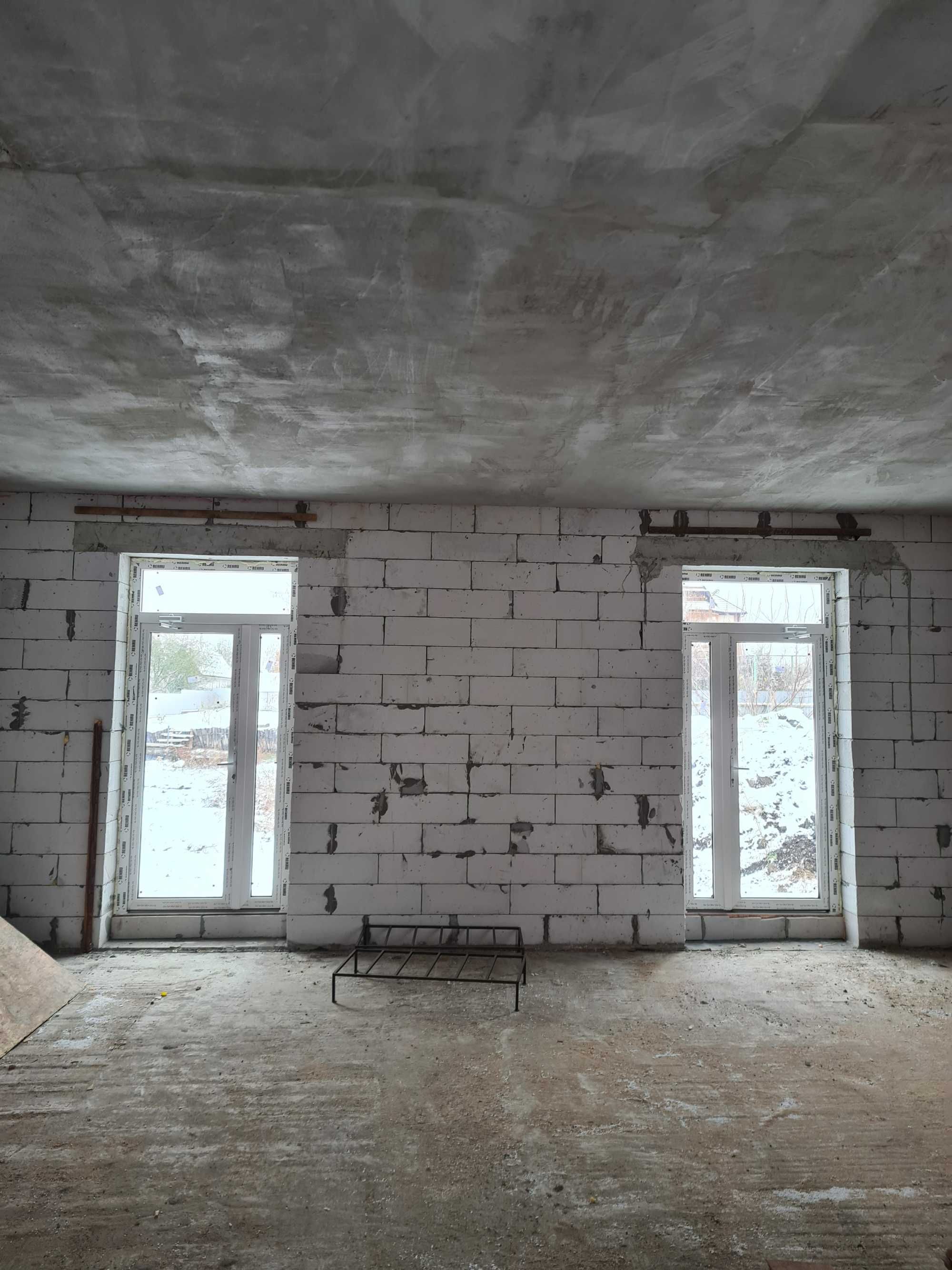Продається стильний будинок в мальовничому місці в селі Зазим'я