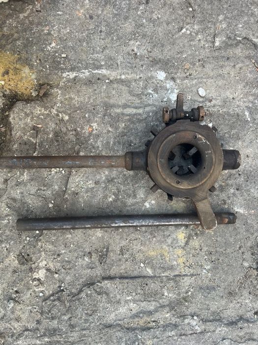 Клуп  для нарізання різьби 14 на люйм