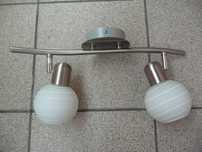 Lampa sufitowa z dwoma kloszami