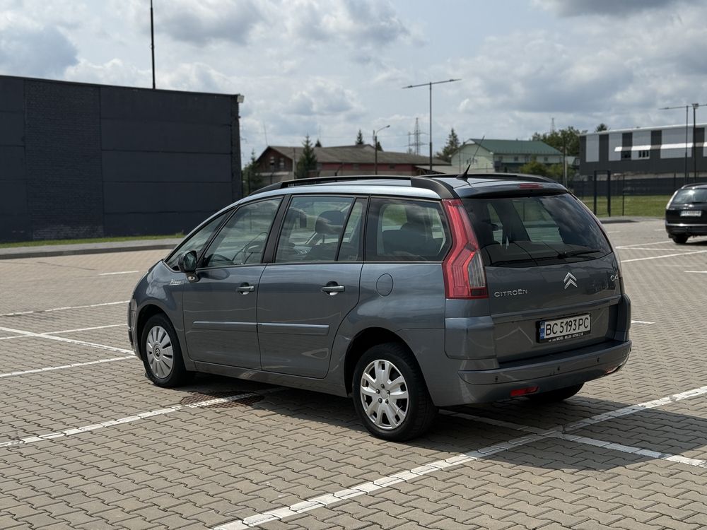 Citroen C4 Picasso 7 МІСЦЬ !