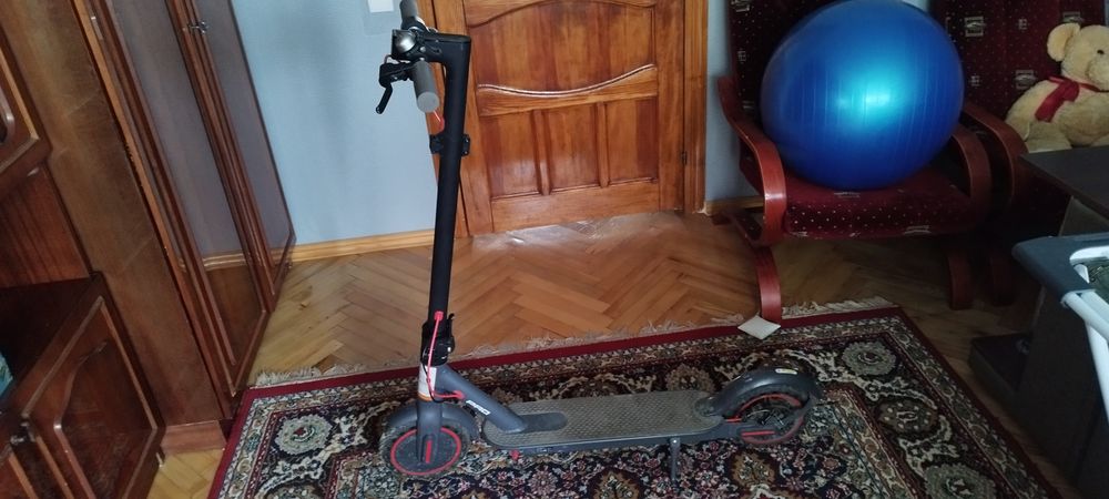 Електросамокат Xiaomi ht-t4 pro 350 в 30 км/ h