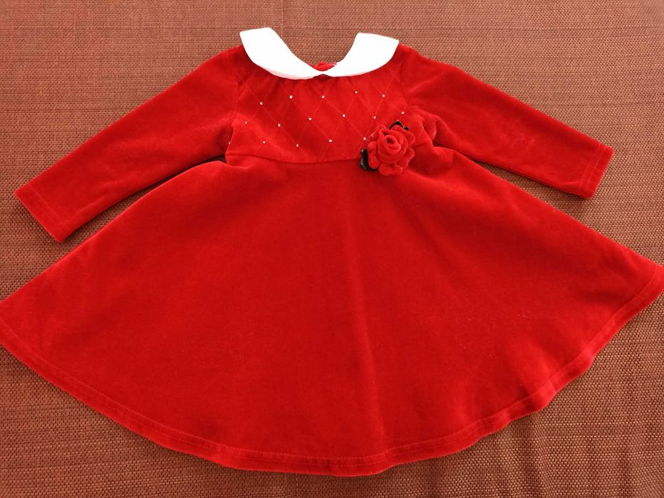 Sukienka z defektem 80