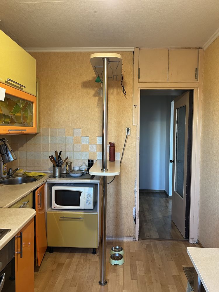 Продаж 3к Купріна поряд Кривбасівська Ц-м район, площа Визвол