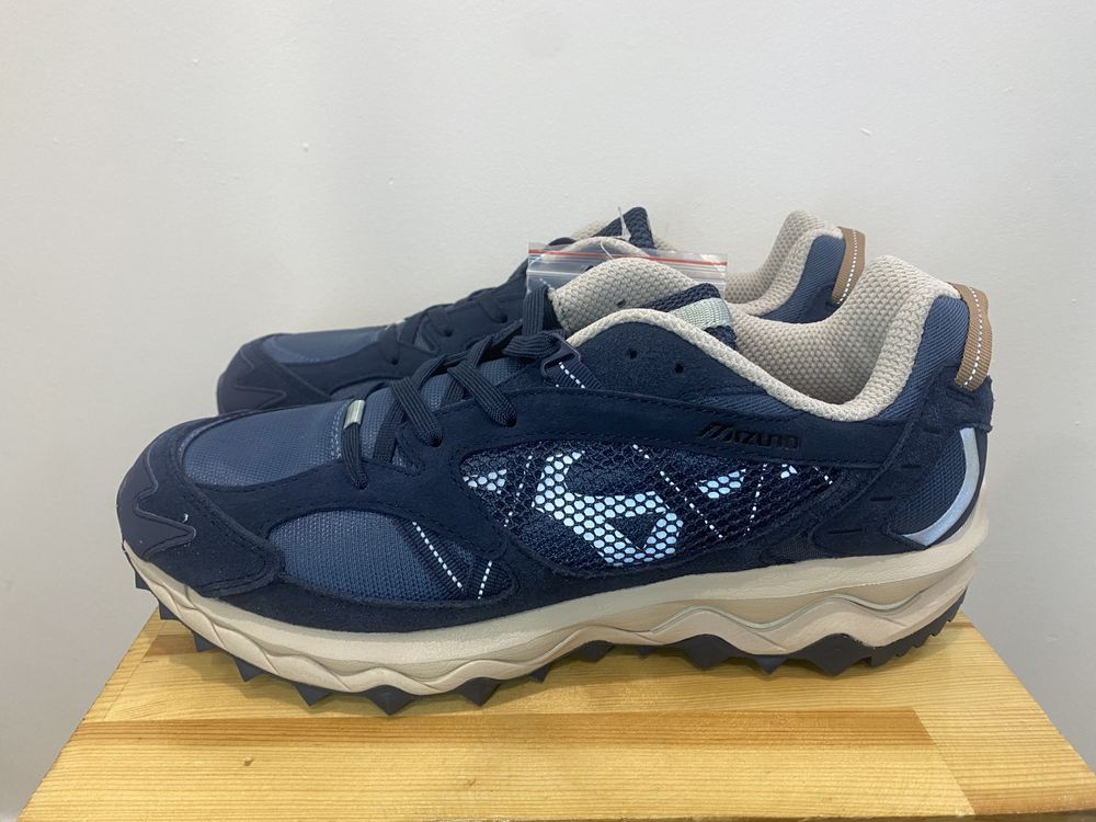 Чоловічі кросівки MIZUNO WAVE MUJIN TL NAVY/BEIGE D1GA226301