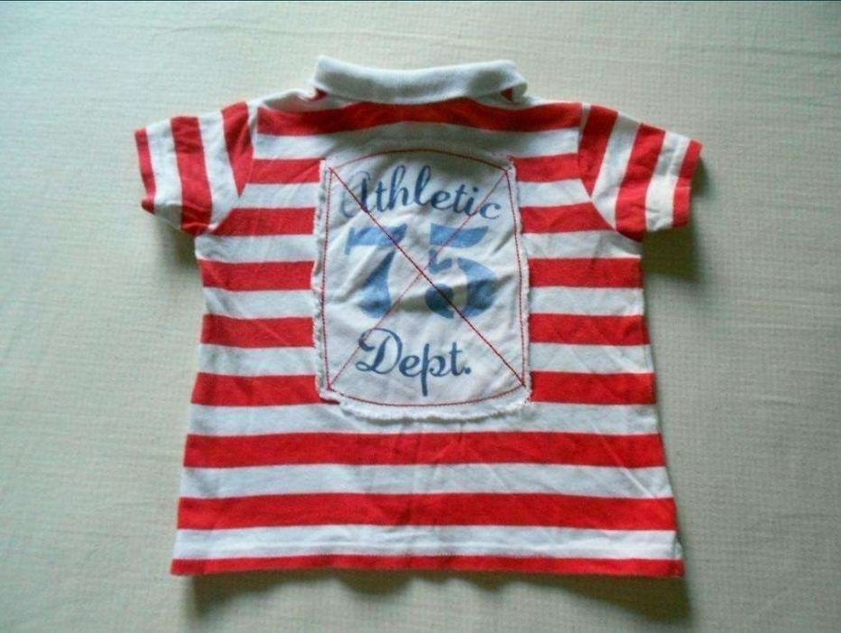 Calções e T-shirts