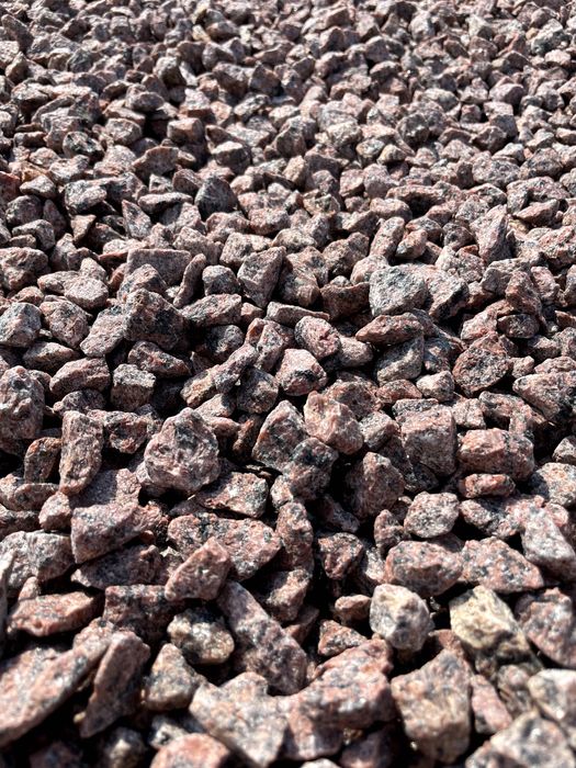 Grys Vanga Czerwony Kamień 8-16mm 22-40mm