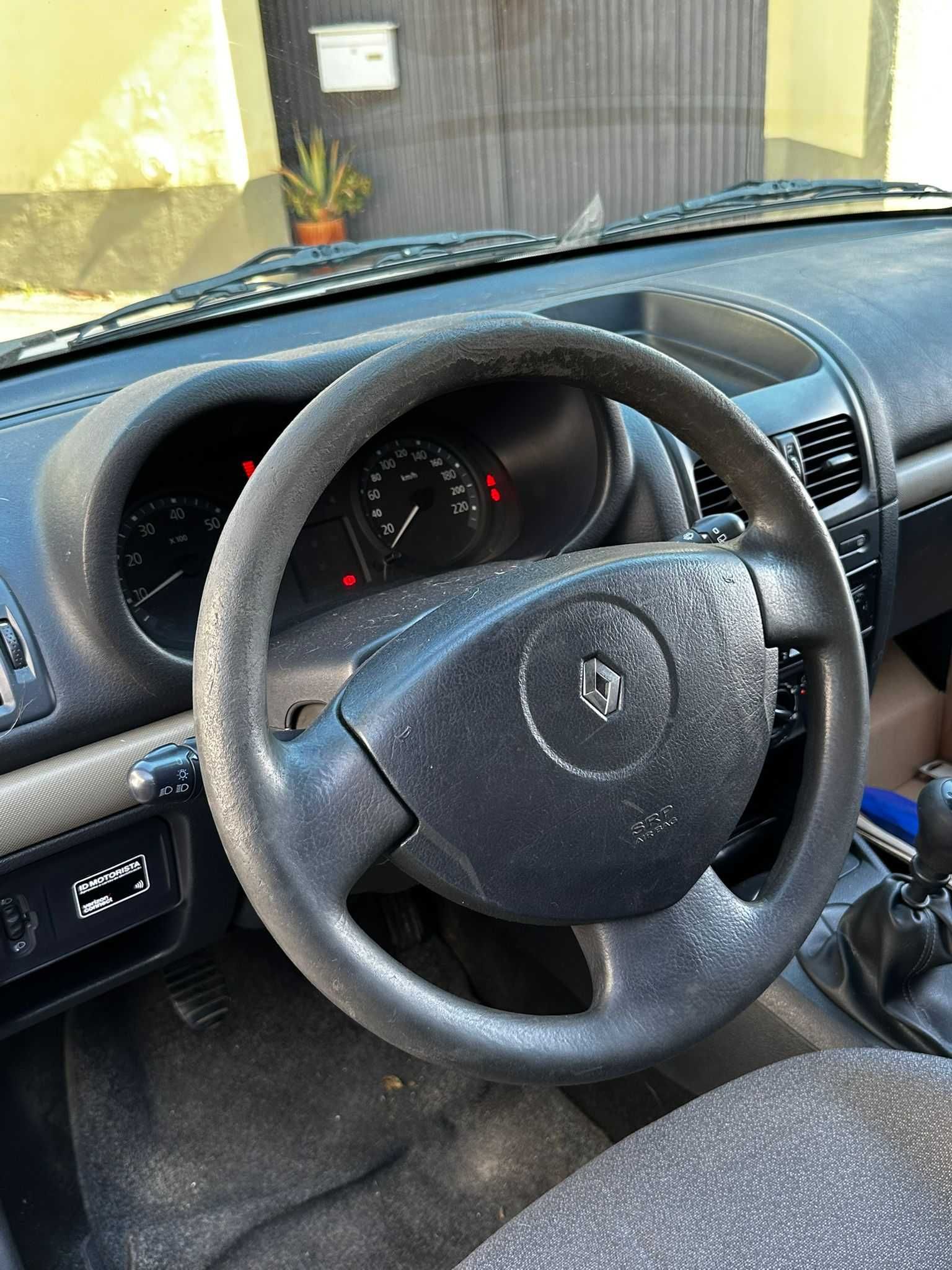 Renault Clio 2005