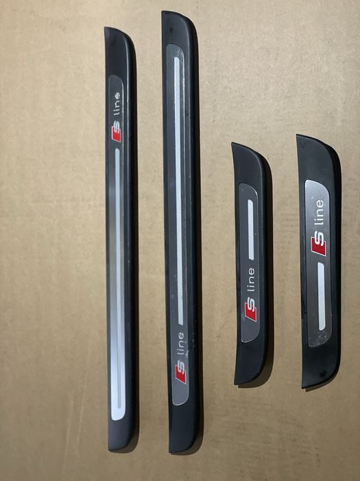 Накладки на пороги підсвітка порогів audi a6 c7 audi a7 s-line