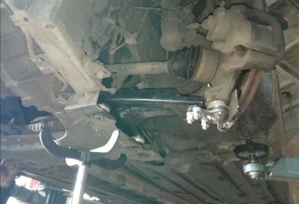 Renault Laguna lll 2008 1.5dci 6ст мех кожа чёрная на чёрном