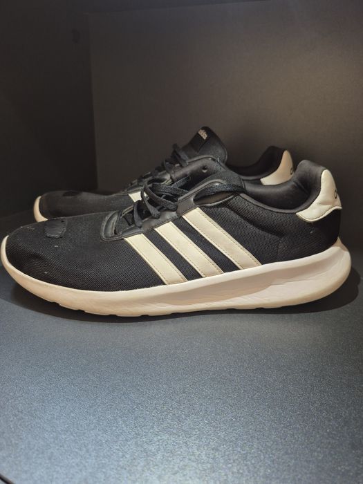 Оригінальні кросівки Adidas LITE RACER 3.0(Б/У-БЕЗ УСТІЛОК)46-30см