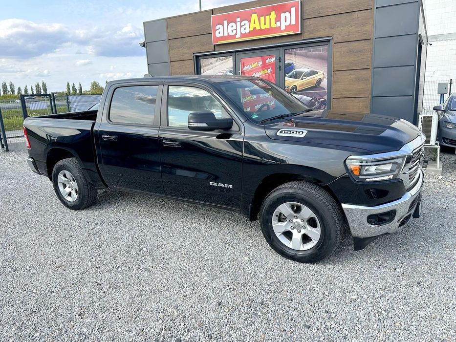Dodge RAM 4x4 RAM 1500 5.7 HEMI 390 KM ! 2021r ! 4.000 km !!! Warszawa