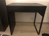 Mesa Ikea com gaveta