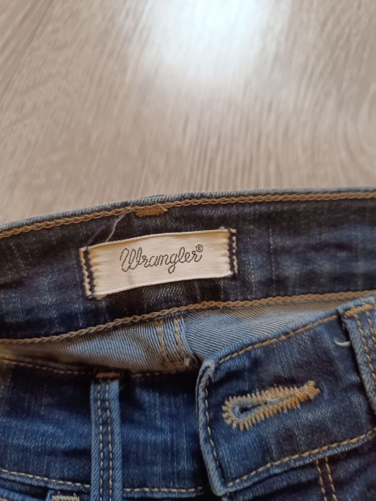 Spodnie Wrangler nowe bez metki