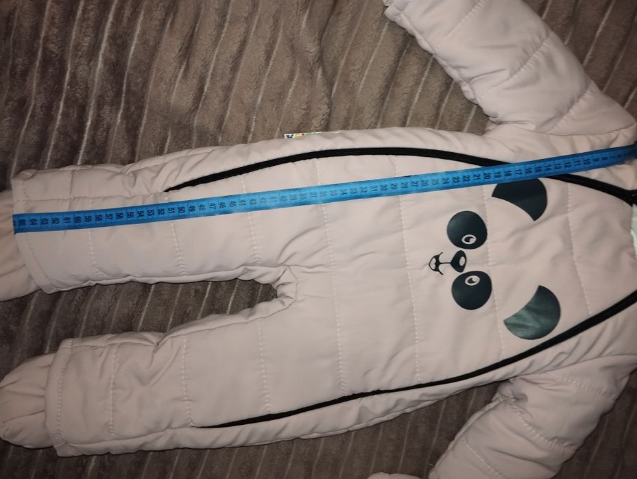 Продам зимовий комбінезон для дівчинки 74 р