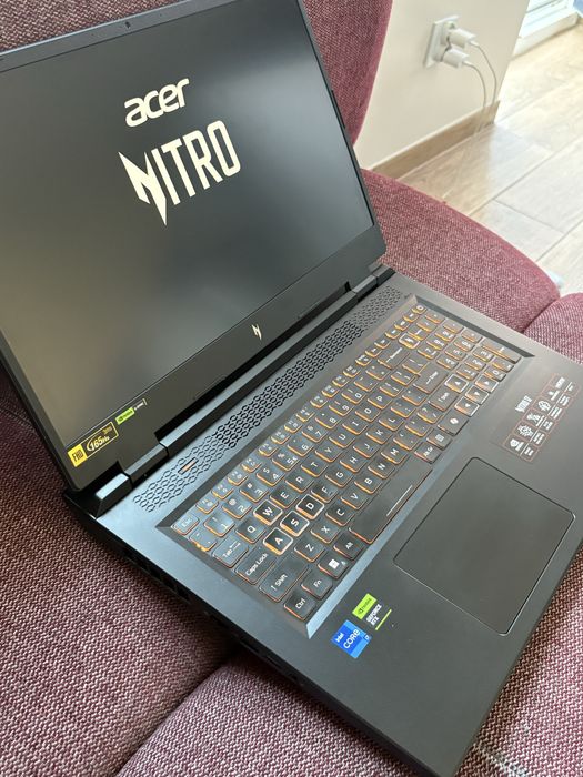 Acer Nitro 17 GAMINGOWY AN-72-734A; RTX4060; I7-14650HX